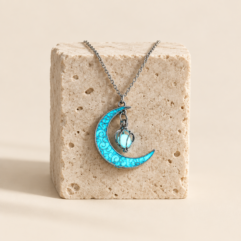 Glow Pendant Silver Plated Necklace