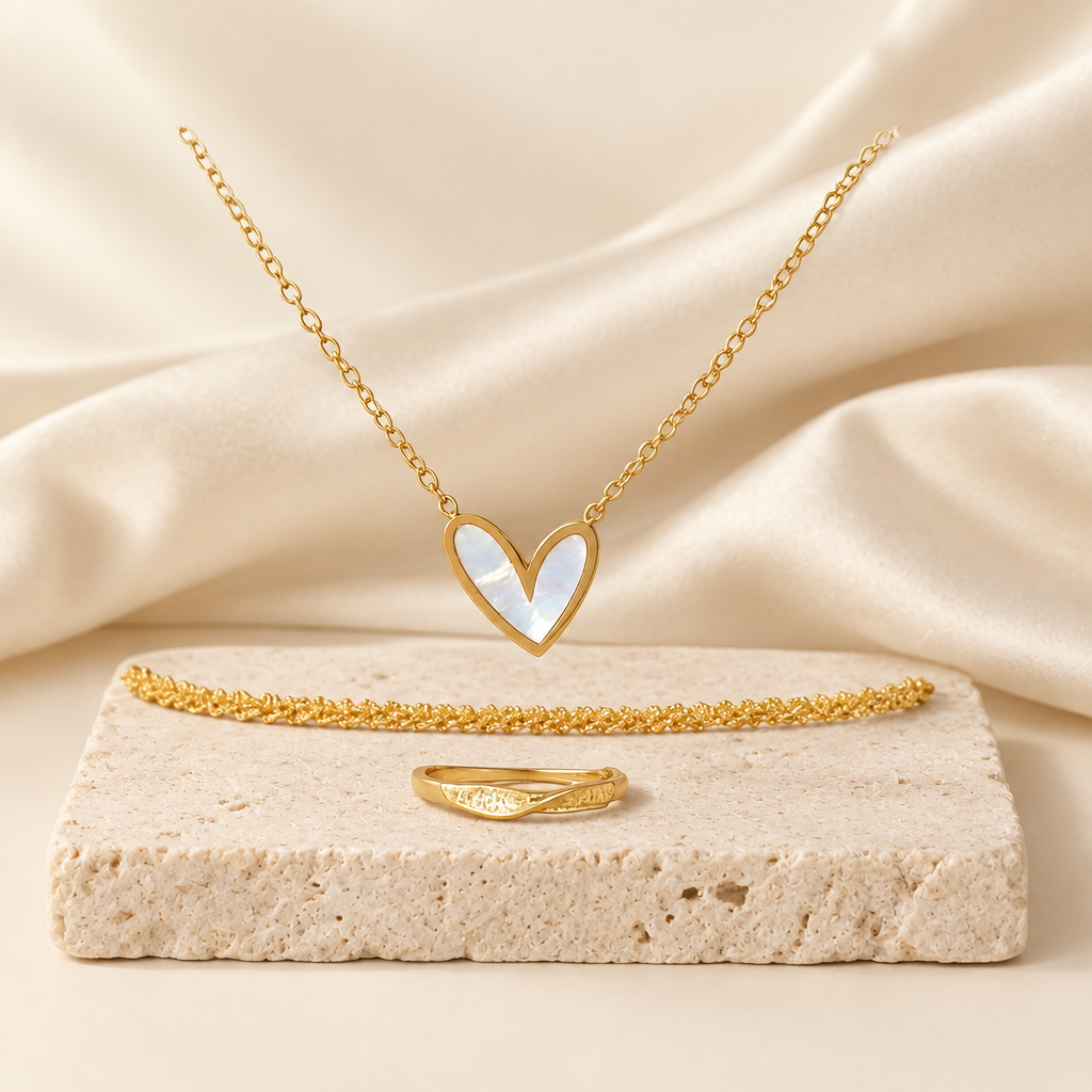 Gold Heart Jewelry Set (3 Pieces)